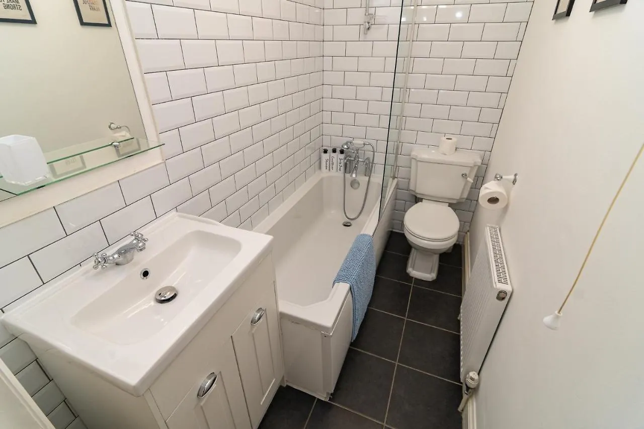 Apartment Light And Airy 1 Bedroom Flat 700M From The Beach Bournemouth United Kingdom